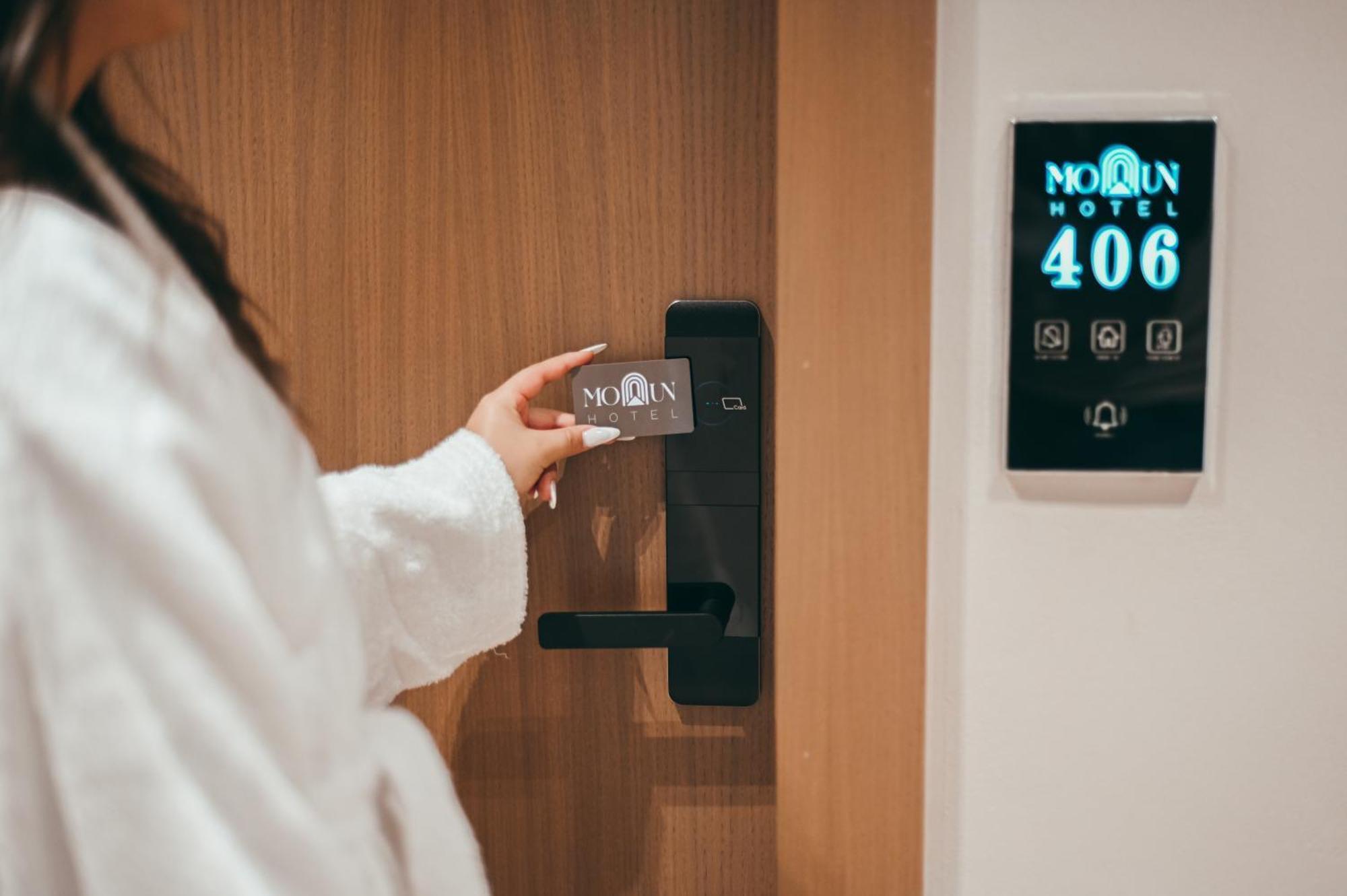 Monun Hotel Εξαμίλιο Εξωτερικό φωτογραφία