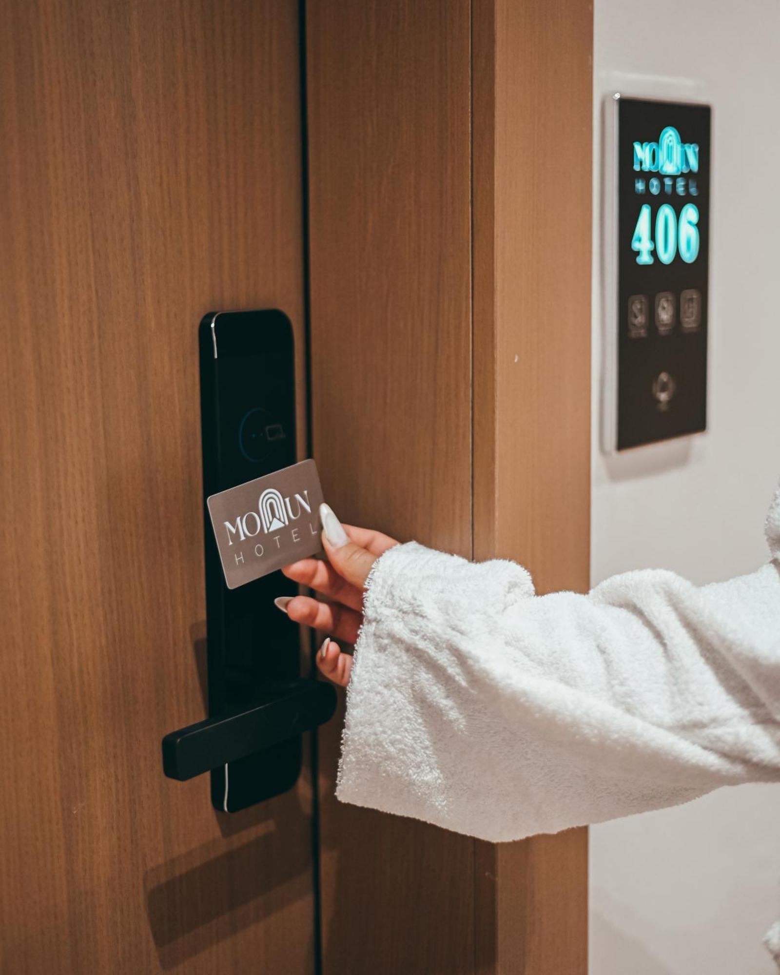 Monun Hotel Εξαμίλιο Εξωτερικό φωτογραφία
