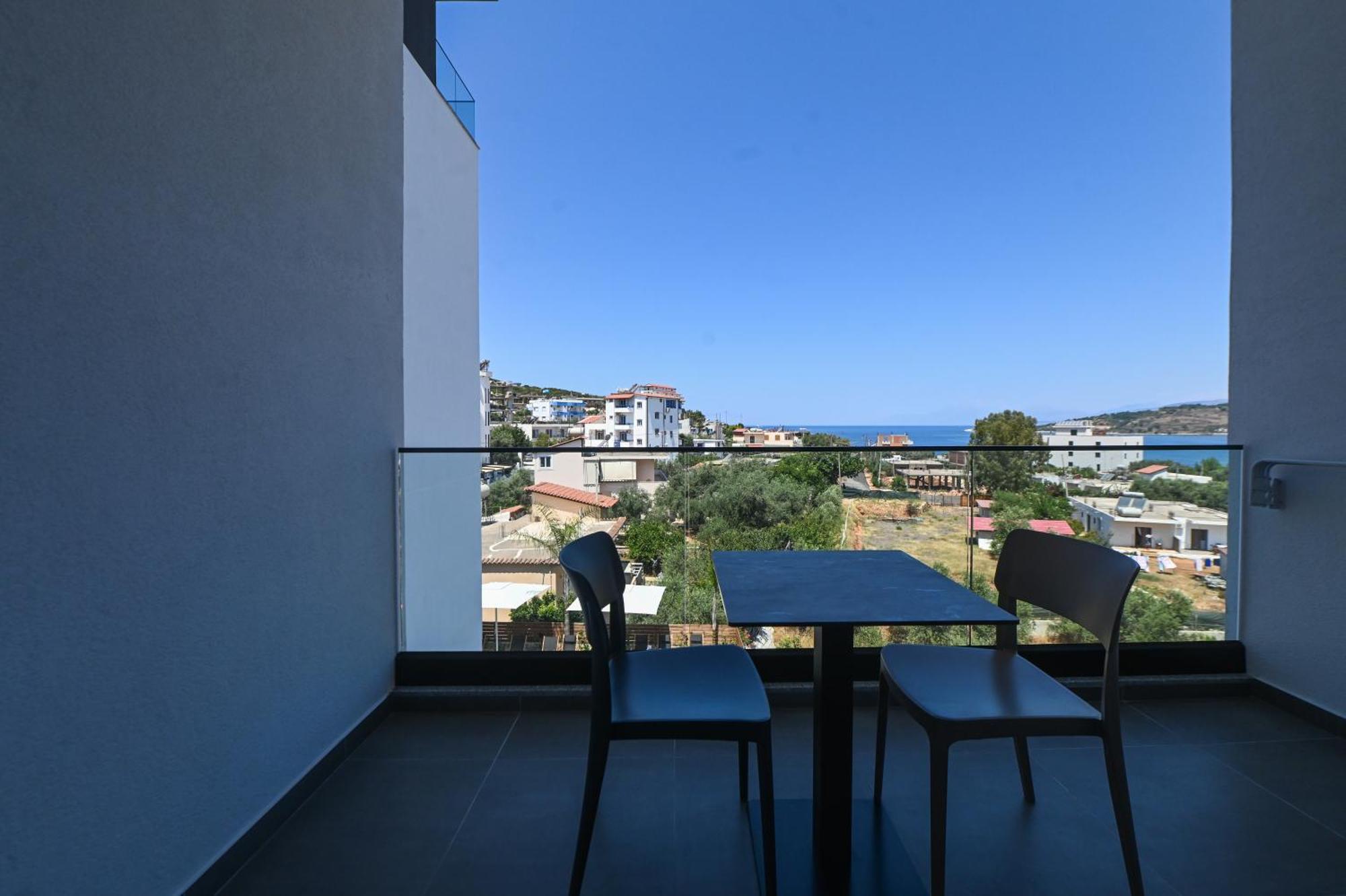 Monun Hotel Εξαμίλιο Εξωτερικό φωτογραφία