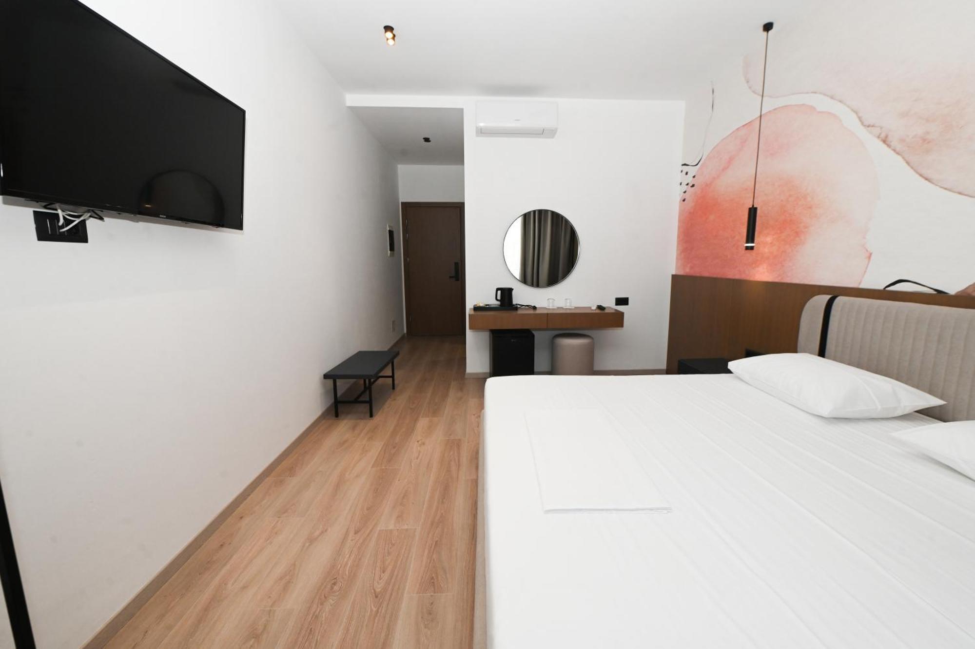 Monun Hotel Εξαμίλιο Εξωτερικό φωτογραφία