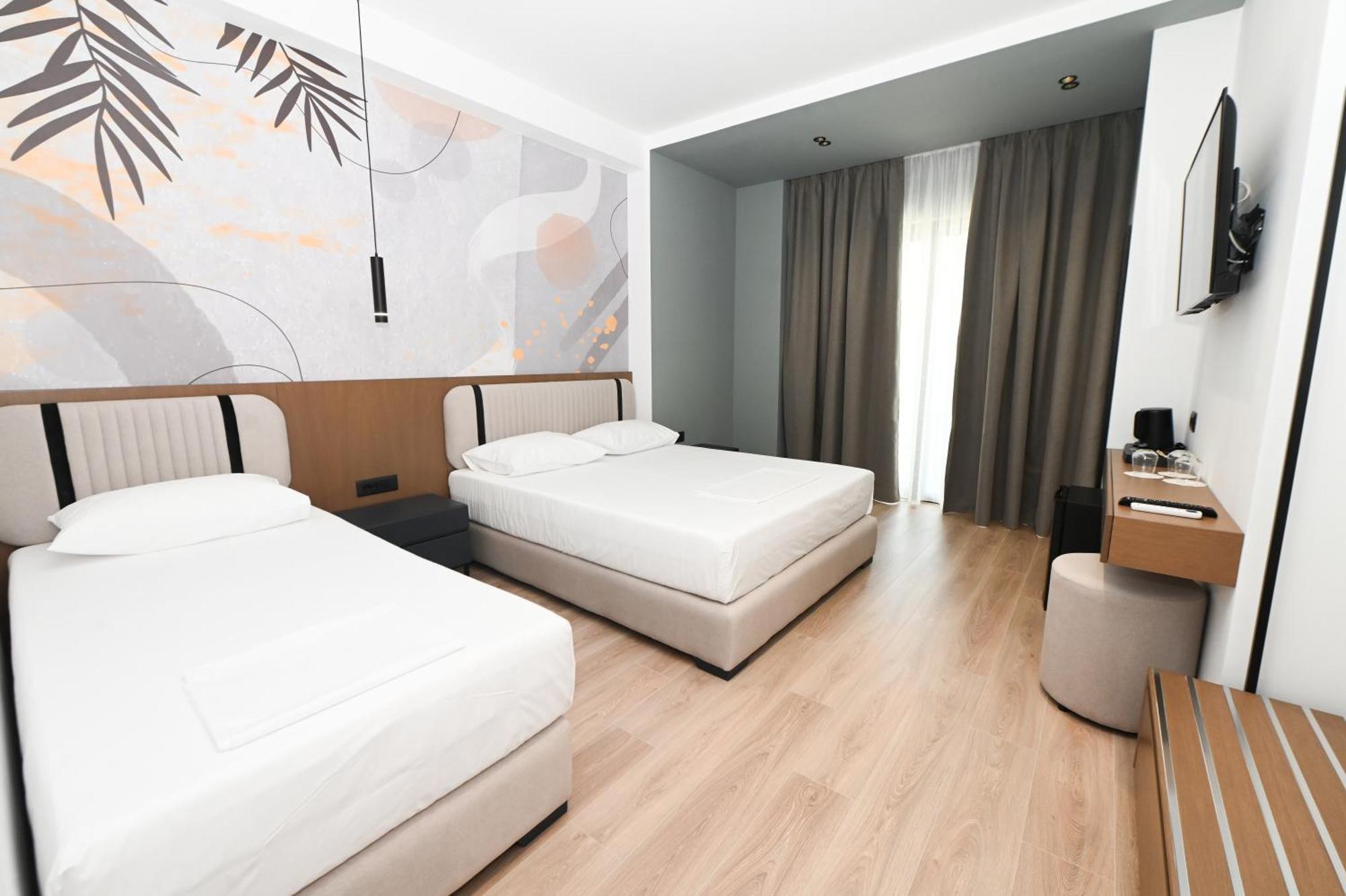 Monun Hotel Εξαμίλιο Εξωτερικό φωτογραφία