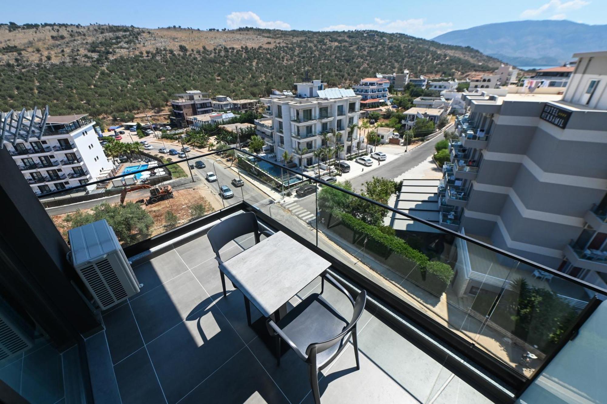 Monun Hotel Εξαμίλιο Εξωτερικό φωτογραφία
